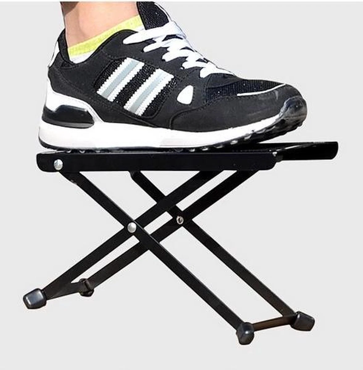 Classic Cantabile Voetenbankje - Voetsteun Voor Gitarist 2 Classic Cantabile Voetenbankje - Voetsteun Voor Gitarist - Afbeelding 2