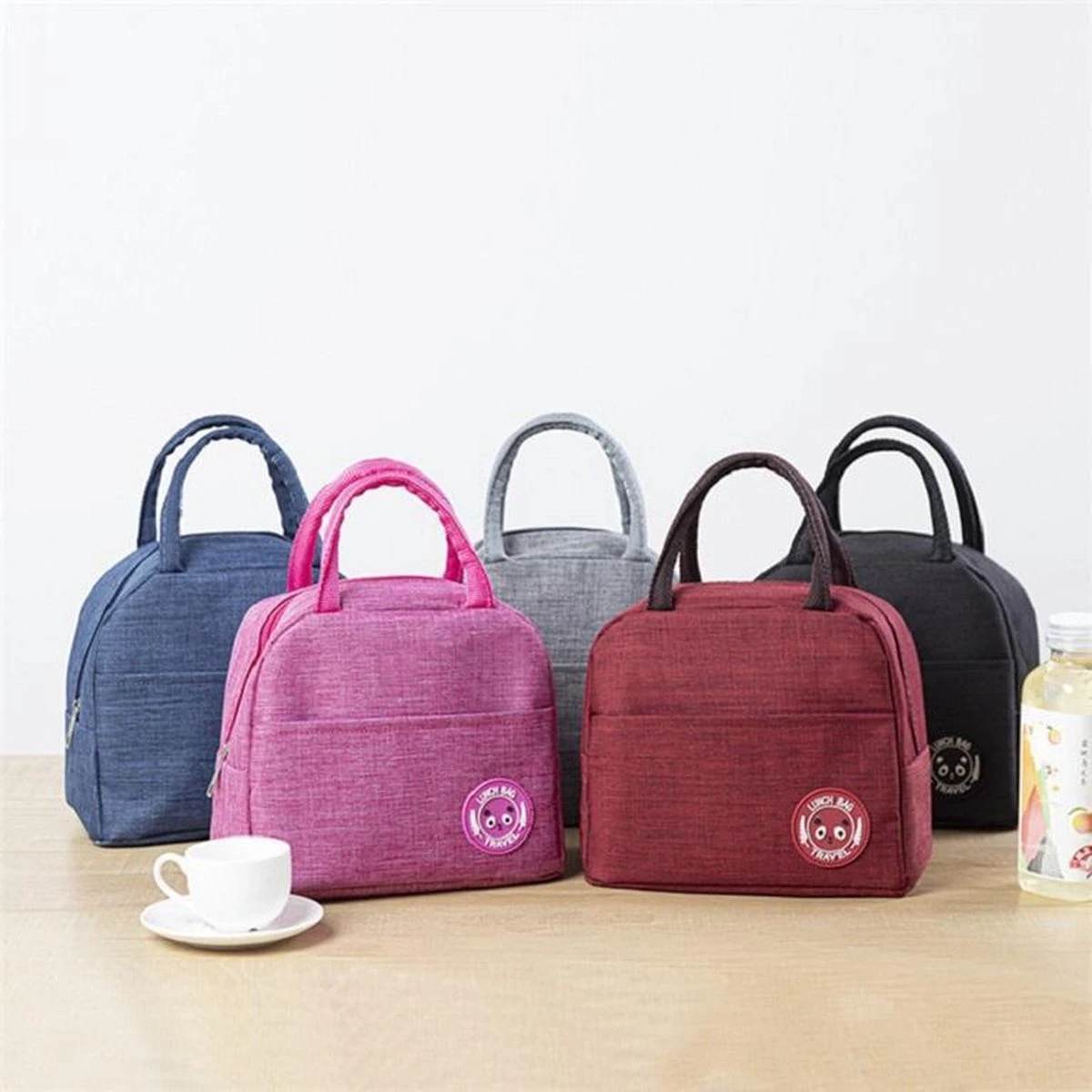 Koeltas - Lunchtas - Volwassenen En Kinderen - Compact & Handig: Zomer - Picknick -School - Lunch - Werk - Klassiek Grijs 5 Koeltas - Lunchtas - Volwassenen En Kinderen - Compact & Handig: Zomer - Picknick -School - Lunch - Werk - Klassiek Grijs - Afbeelding 5