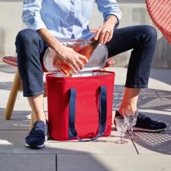 Reisenthel Thermoshopper Koeltas - 15L - Dots Zwart 16 Reisenthel Thermoshopper Koeltas - 15L - Dots Zwart -Buiten Kamperen 1200x1200 1339