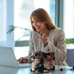 Brisby 4 Laags Geïsoleerde Koeltas - Lunchtas 4 Liter - Bloemetjes -Buiten Kamperen 1200x1200 962