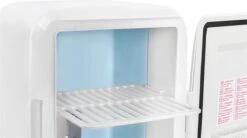 Mobiele Mini Koelkast - Frigobox 220/12 Volt AC/DC Auto/Caravan/Camping - Minibar - Mini Koelkast 4 Liter 12 Mobiele Mini Koelkast - Frigobox 220/12 Volt AC/DC Auto/Caravan/Camping - Minibar - Mini Koelkast 4 Liter -Buiten Kamperen 1200x669 4