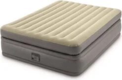 Intex Prime Comfort - Luchtbed - 2-Persoons - 152x203x51 Cm (BxLxH) - Grijs - Met Ingebouwde Motorpomp 19 Intex Prime Comfort - Luchtbed - 2-Persoons - 152x203x51 Cm (BxLxH) - Grijs - Met Ingebouwde Motorpomp -Buiten Kamperen 1200x792 3