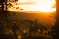 Coleman Kobuk Valley 3 Plus Koepeltent - Verduisterend - 3-Persoons 17 Coleman Kobuk Valley 3 Plus Koepeltent - Verduisterend - 3-Persoons -Buiten Kamperen 1200x799 11