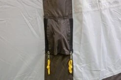 Redwood Arco 300 Air Grey - Familie Tunnel Tent 4-persoons - Grijs 29 Redwood Arco 300 Air Grey - Familie Tunnel Tent 4-persoons - Grijs -Buiten Kamperen 1200x799 5