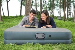 Bestway Luchtbed - 2 Personen - PVC/Polyester - Ingebouwde Oplaadbare Pomp - Fortech™ Materiaal - I-Beam Constructie - Ingebouwd Kussen 30 Bestway Luchtbed - 2 Personen - PVC/Polyester - Ingebouwde Oplaadbare Pomp - Fortech™ Materiaal - I-Beam Constructie - Ingebouwd Kussen -Buiten Kamperen 1200x800 142