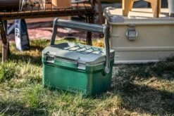 Stanley The Easy Carry Outdoor Cooler 15,1L - Koelbox - Green 15 Stanley The Easy Carry Outdoor Cooler 15,1L - Koelbox - Green -Buiten Kamperen 1200x800 192