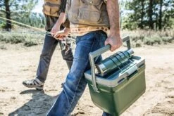 Stanley The Easy Carry Outdoor Cooler 6,6L - Koelbox - Green 18 Stanley The Easy Carry Outdoor Cooler 6,6L - Koelbox - Green -Buiten Kamperen 1200x800 200