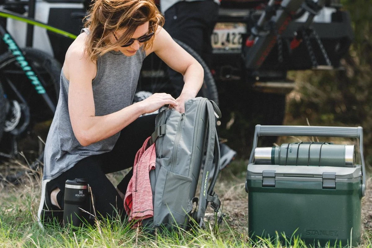 Stanley The Easy Carry Outdoor Cooler 6,6L - Koelbox - Green 6 Stanley The Easy Carry Outdoor Cooler 6,6L - Koelbox - Green - Afbeelding 6