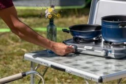 Campingaz Camping Kitchen 2 CV PZ Camping Kooktoestel - 2-pits - 2x 2000 Watt - Piezo 19 Campingaz Camping Kitchen 2 CV PZ Camping Kooktoestel - 2-pits - 2x 2000 Watt - Piezo -Buiten Kamperen 1200x803 16