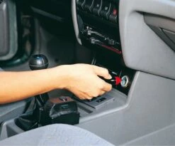 Campingaz Powerbox Plus Thermo-elektrische Koelbox - 12V / 230V - 28L - Grijs -Buiten Kamperen 1200x996