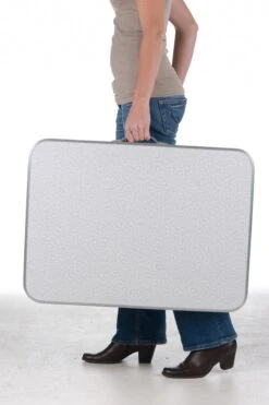 Merkloos Campingtafel - Opklapbaar - 75 X 55 X 70 Cm - Compact - Met Handvat -Buiten Kamperen 798x1200