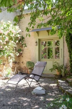 LAFUMA R Clip - Relaxstoel - Verstelbaar - Inklapbaar - Zero Gravity - Magnolia/Light Pink -Buiten Kamperen 800x1200 24