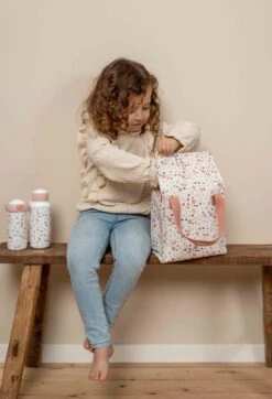 Little Dutch - Koeltas - Flowers & Butterflies 15 Little Dutch - Koeltas - Flowers & Butterflies -Buiten Kamperen 818x1200 5