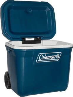Coleman 50QT Xtreme Koelbox - 47 Liter - Wielen - Blauw 10 Coleman 50QT Xtreme Koelbox - 47 Liter - Wielen - Blauw -Buiten Kamperen 909x1200 1